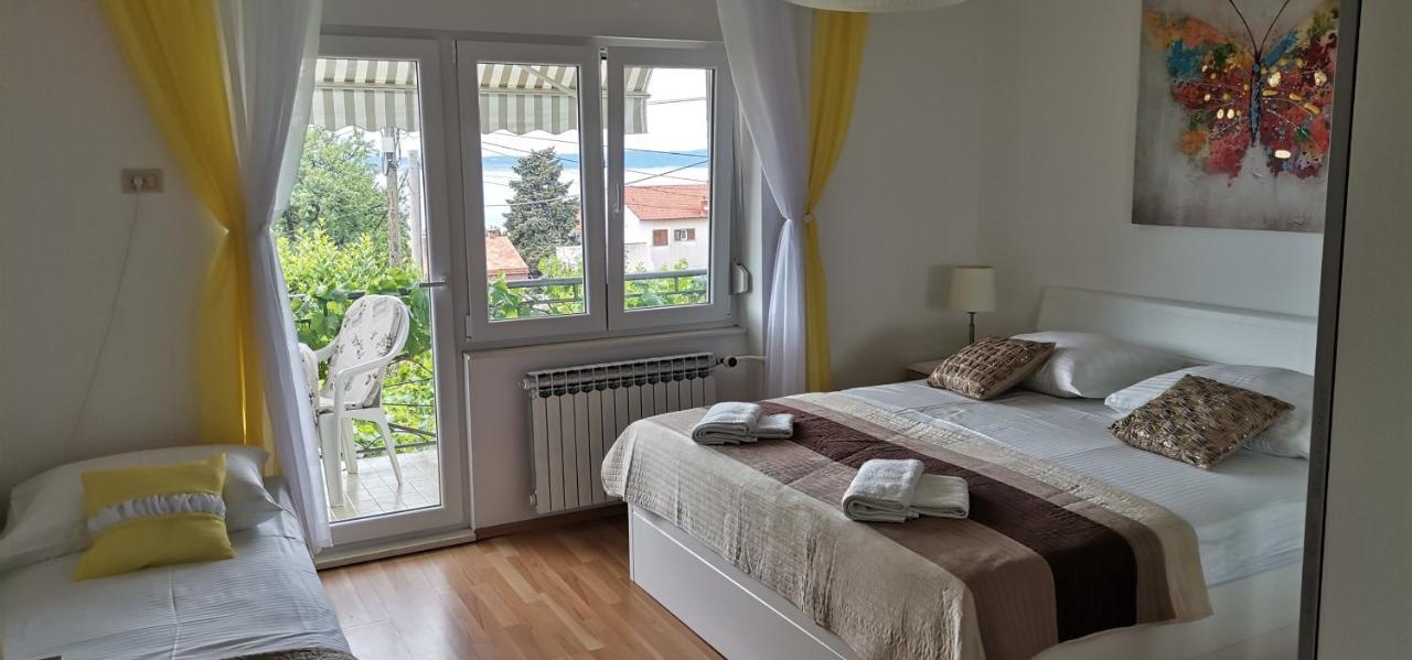 Apartman Bokula Novi Vinodolski Bagian luar foto