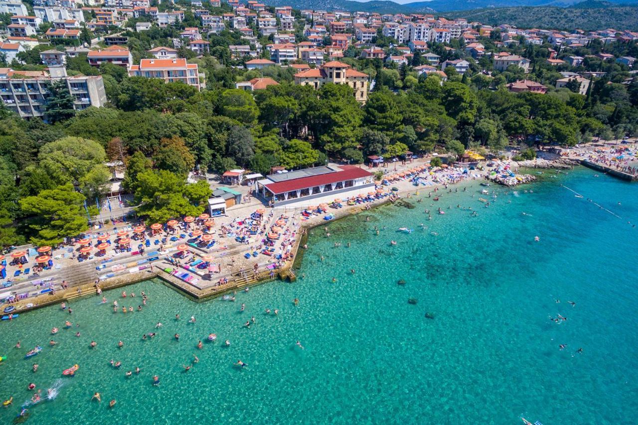 Apartman Bokula Novi Vinodolski Bagian luar foto