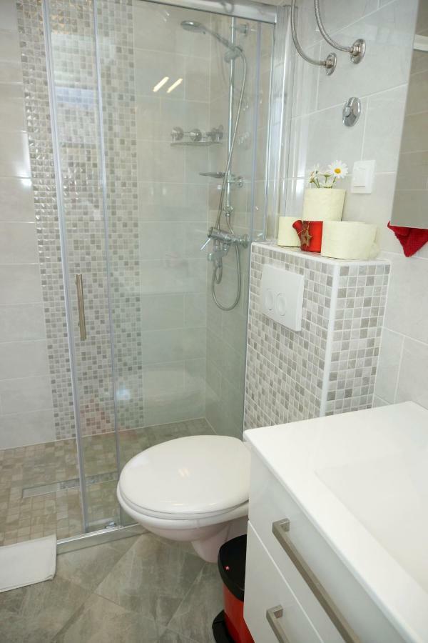 Apartman Bokula Novi Vinodolski Bagian luar foto